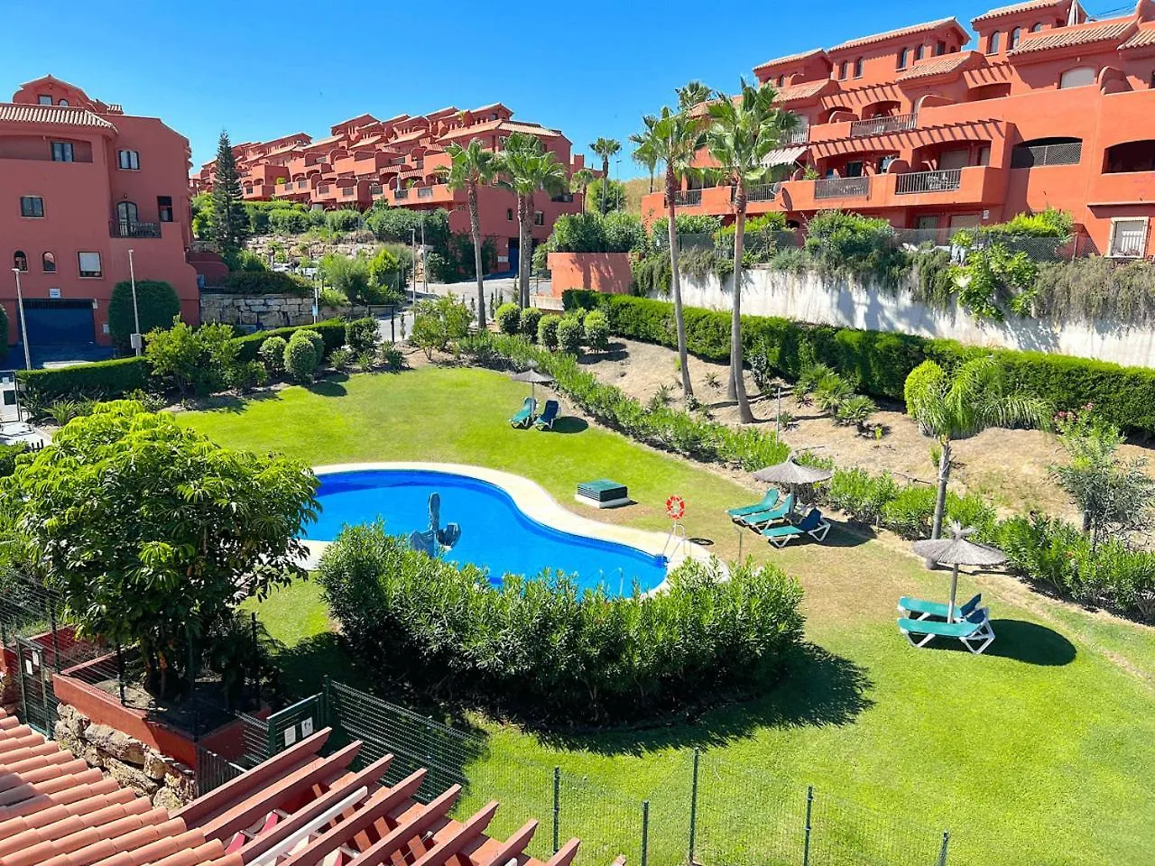 Kontakt z Sol Estepona